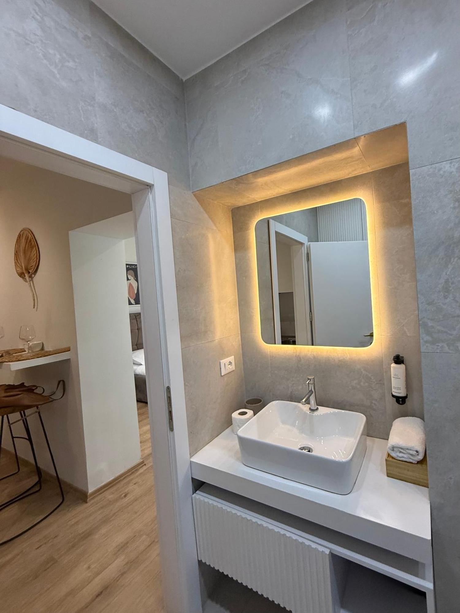 4Seasonsgea , New Modern Apartment In Tiran Dış mekan fotoğraf